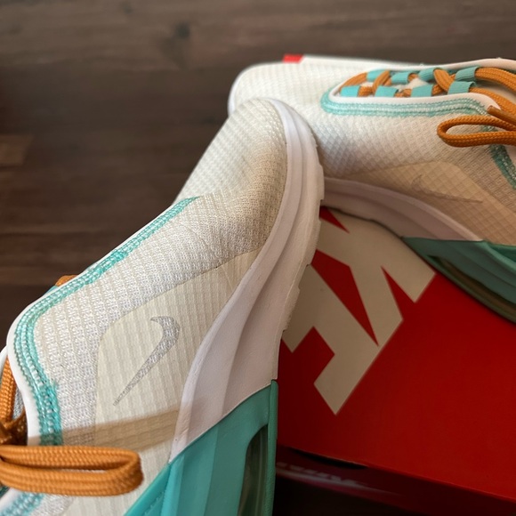 Nike! Shoes π - Picture 10 of 10